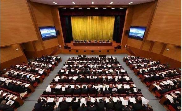 交通運(yùn)輸部部長(zhǎng)李小鵬：2018年，鐵路完成投資7920億元，公路水路完成投資2.3萬億元，民航完成投資810億元