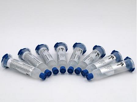 我國膠粘劑行業(yè)向著改性型、反應(yīng)型、多功能型、納米型等方向發(fā)展